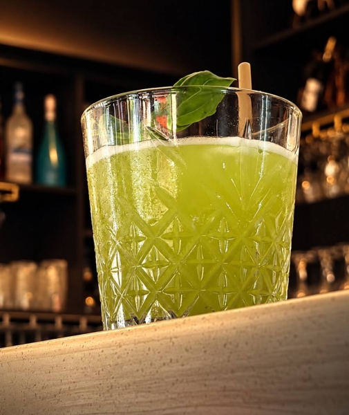 Le Bar - Cocktail Paris - Mocktail Paris - Bar Villemoisson-sur-Orge - Bar proche Paris - Baron - Restaurant Villemoisson-sur-Orge - Restaurant Géorgien Paris